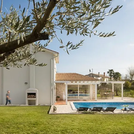 Villa Novena Rojnici